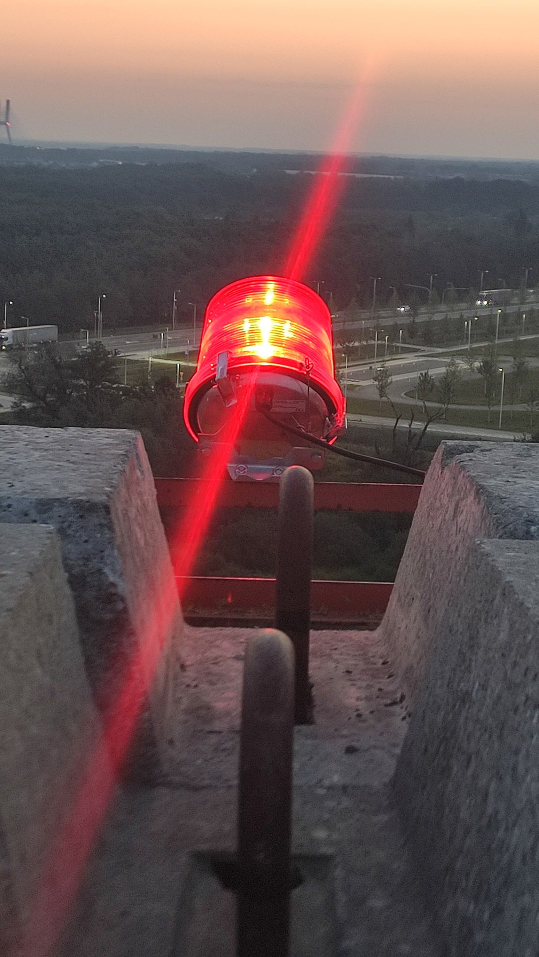 Montaż i demontaż żurawi