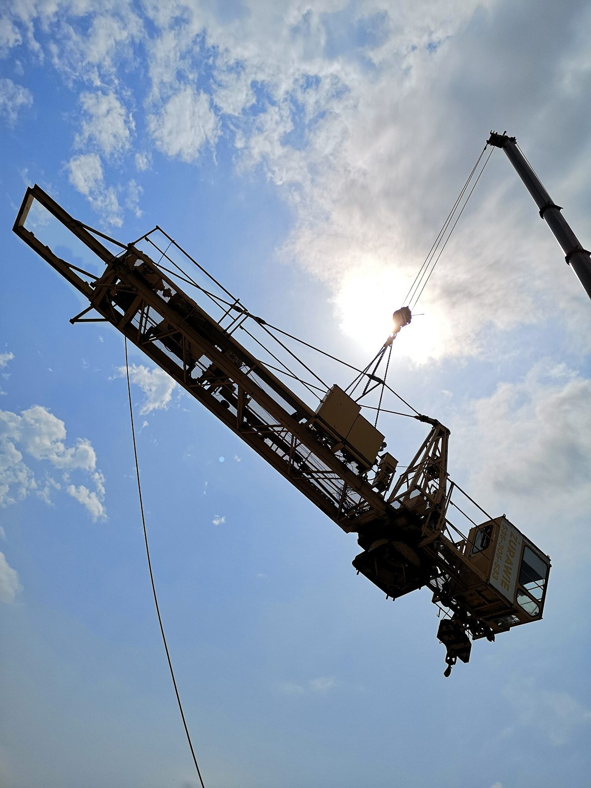 Demontaż Liebherr 71EC, Wrocław, Dolny Śląsk